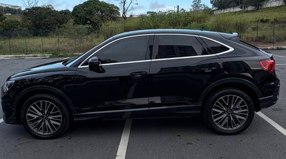 AUDI Q3 2.0 40 TFSI GASOLINA SPORTBACK PERFORMANCE QUATTRO TIPTRONIC AUDI Q3 2.0 40 TFSI GASOLINA SPORTBACK PERFORMANCE QUATTRO TIPTRONIC